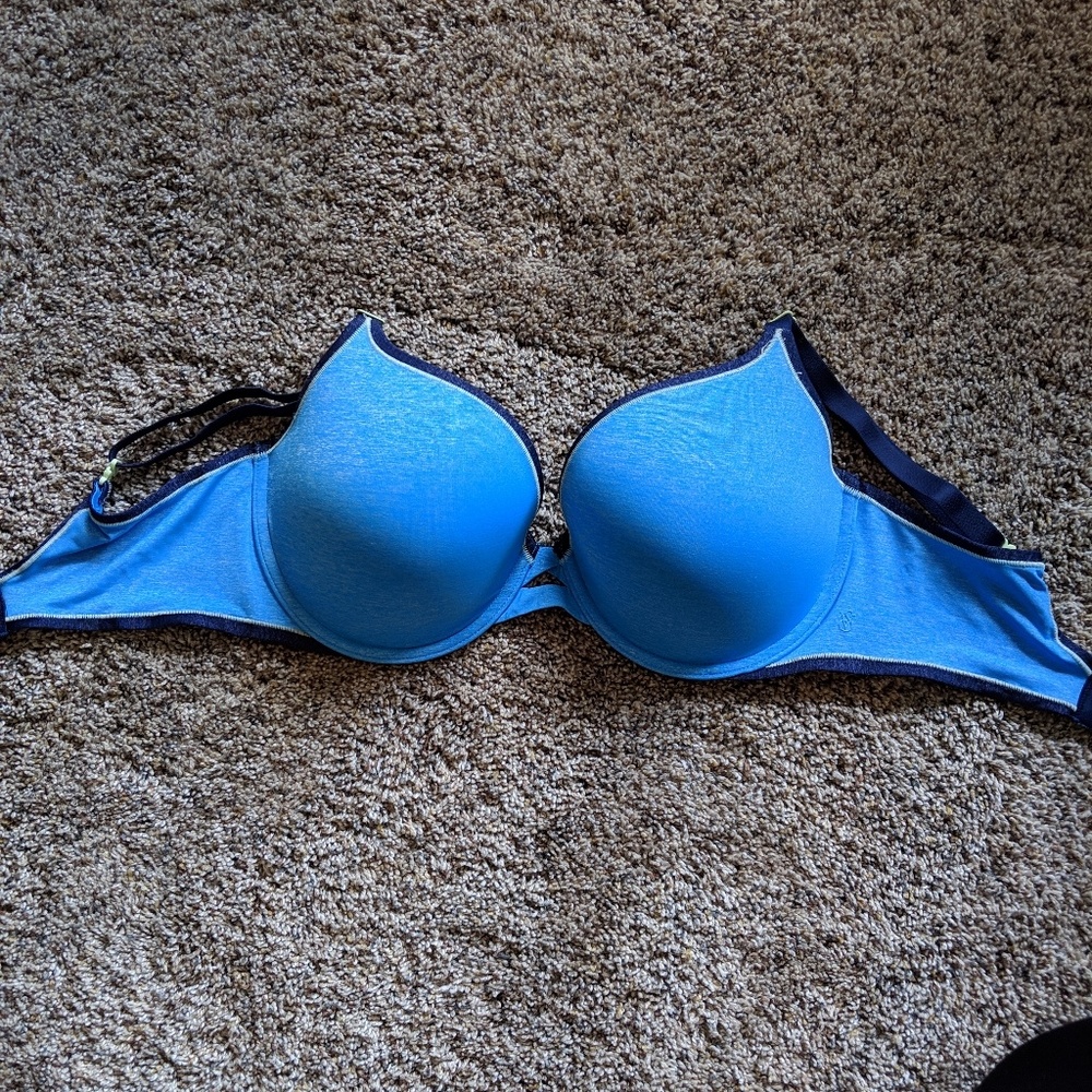 34DDD Victoria's Secret Perfect Shape bra
